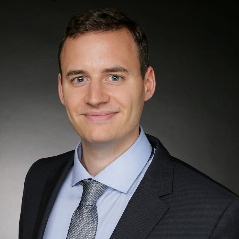 Julian Victor, komm.passion